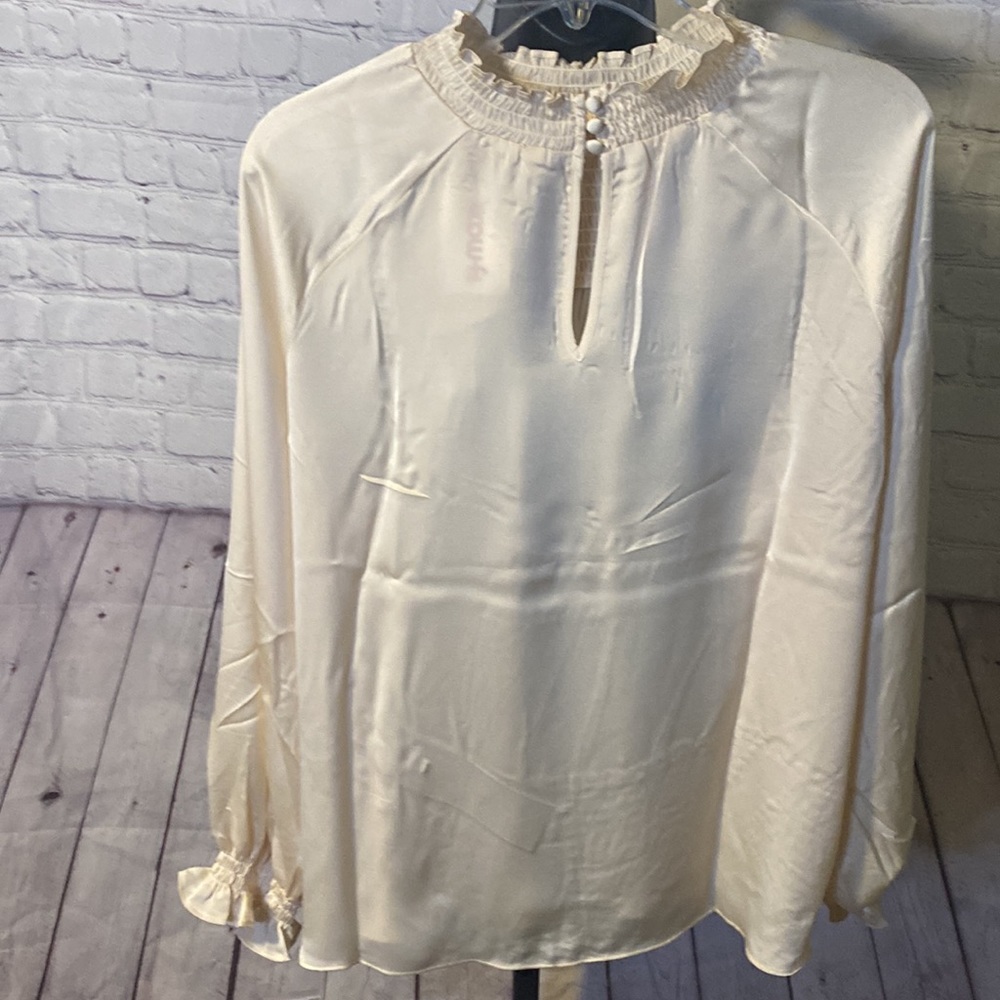 NWT CREAM NANETTE SMOCK TOP - Picture 5 of 11